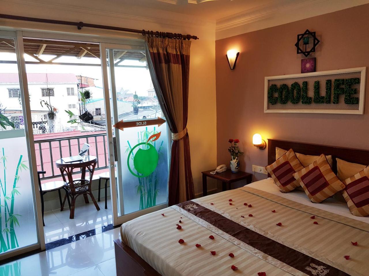 Fancy Guesthouse 프놈펜 외부 사진